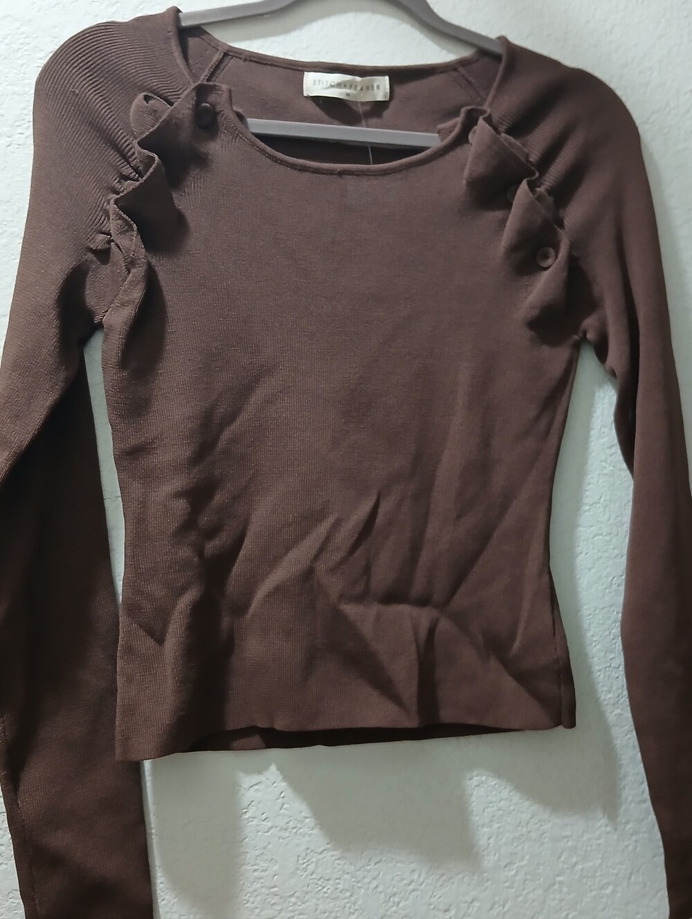 Stitch & feather Nwot M  Brown Ruffle-Trim Long Sleeve Top -